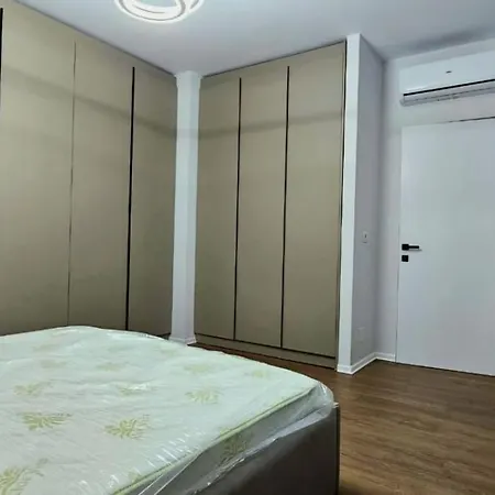Lake #1 Apartment Tirana